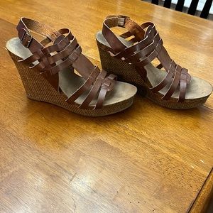 Mia Wedge Sandals Size 10